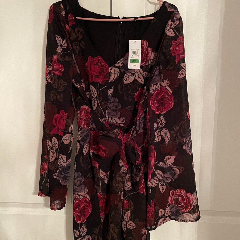 NWT Guess dress